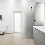 5 Bedroom Awesome In Feriehus