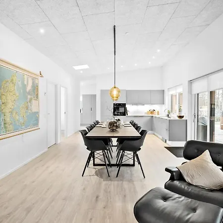 5 Bedroom Awesome In 펜션 *